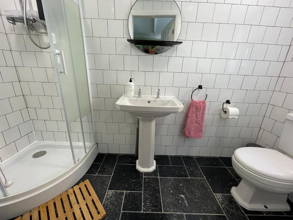 Marine View - Dog Friendly Apartment 500Ft From Beach Бридлингтън Екстериор снимка